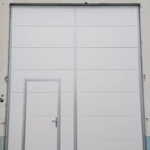 Priemyselná garážová brána krídlová, Martin