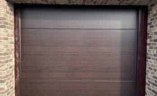 sekčná garážová brána extra laminácia eiche dunkel, Pezinok