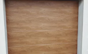 sekčná garážová brána Winchester