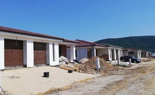 Sekčné garážová brány Lubina